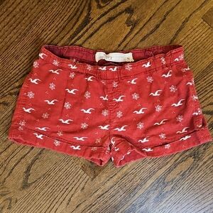 Hollister Red Snowflake Patterned Low Waisted Pajama Shorts Size M
